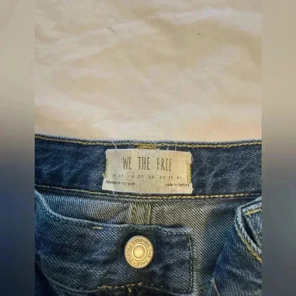 We The Free People Jeans Women Size 26 Straight Leg Distressed Hem Button Fly - Picture 5 of 12